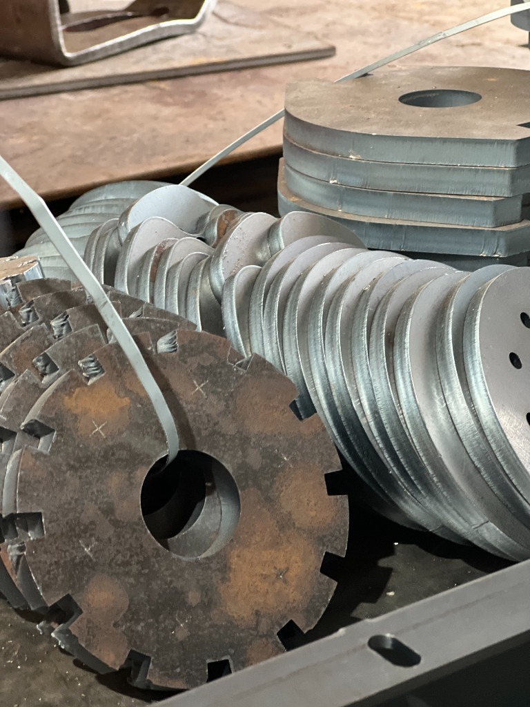 레이저 정밀 절단 원형 부품